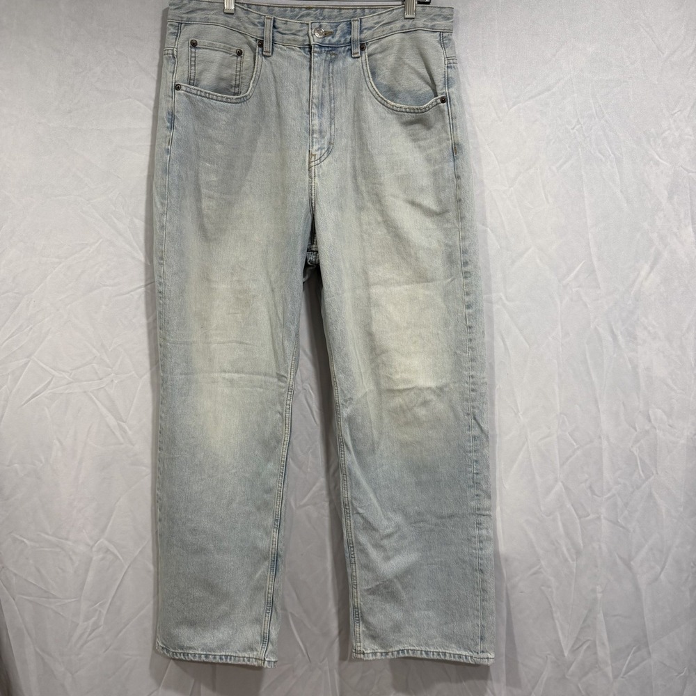 ZARA Baggy Fit Light Wash Blue Denim Jeans Size 32x32